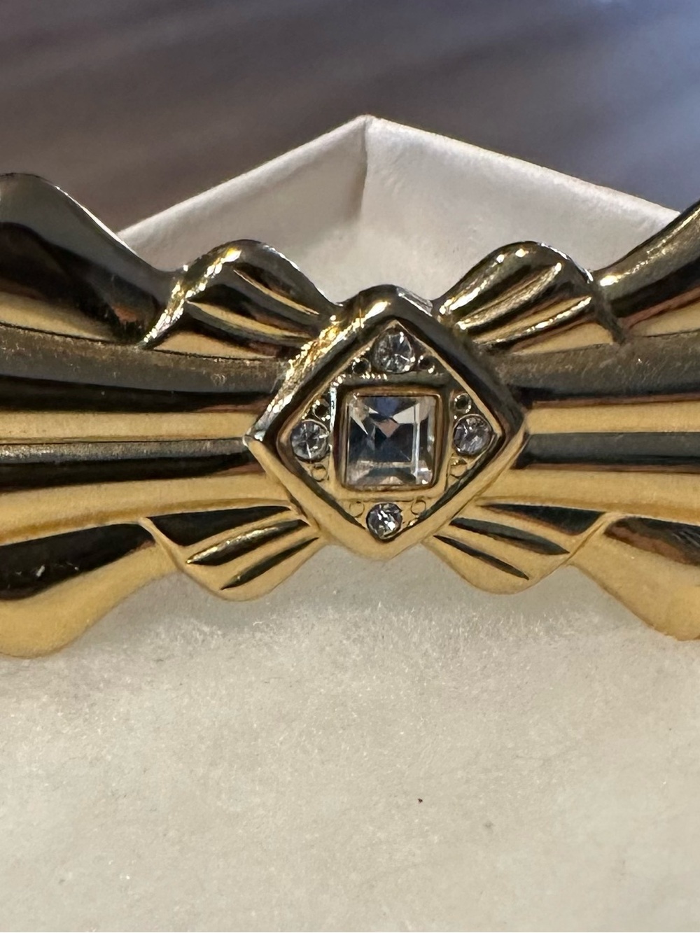 Gold Bow Crystal Accent Women’s Brooch/Pin
